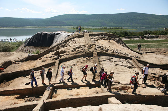 Археологическая экспедиция проекта «Крепость Пор-Бажын», 2007 год. 